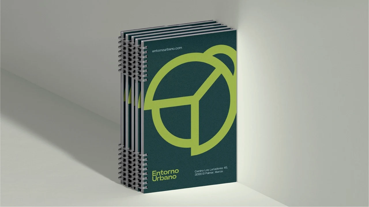 Entorno Urbano — aplicación de marca 15