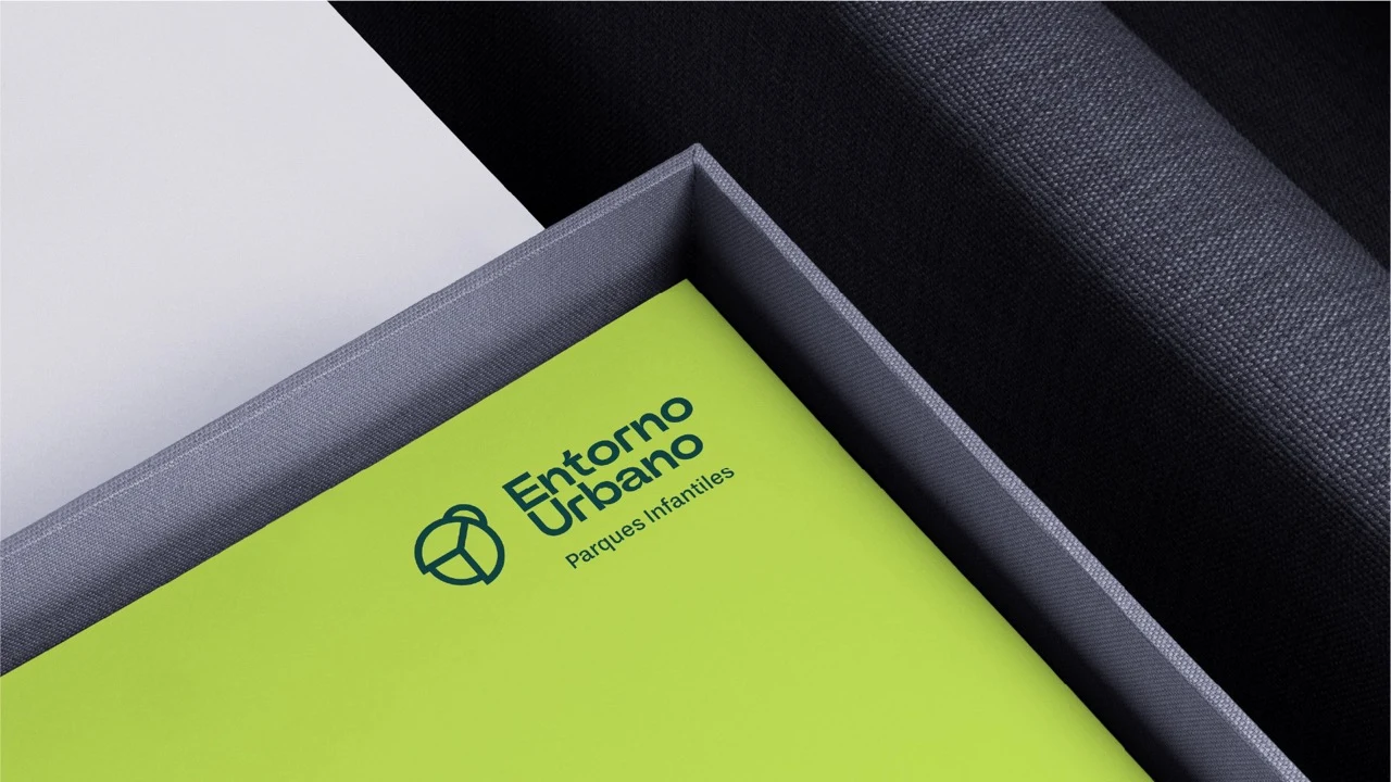 Entorno Urbano — aplicación de marca 10